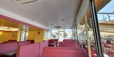 Cafe Des Palmiers