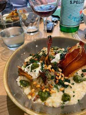 Une Cuillère Carrée