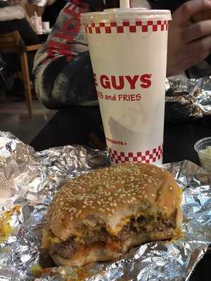 Five Guys Nice Cap 3000