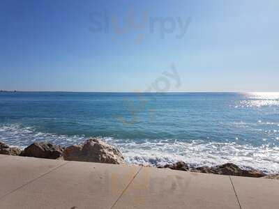 Five Guys Nice Cap 3000