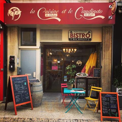 Chez Zébuline Et Zigoto