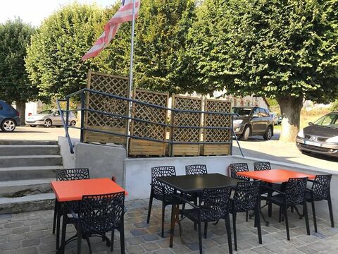 Café De Sarcy ''