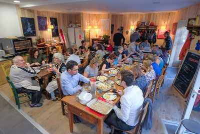 Les Petites Cantines