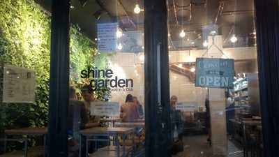 Shine Garden