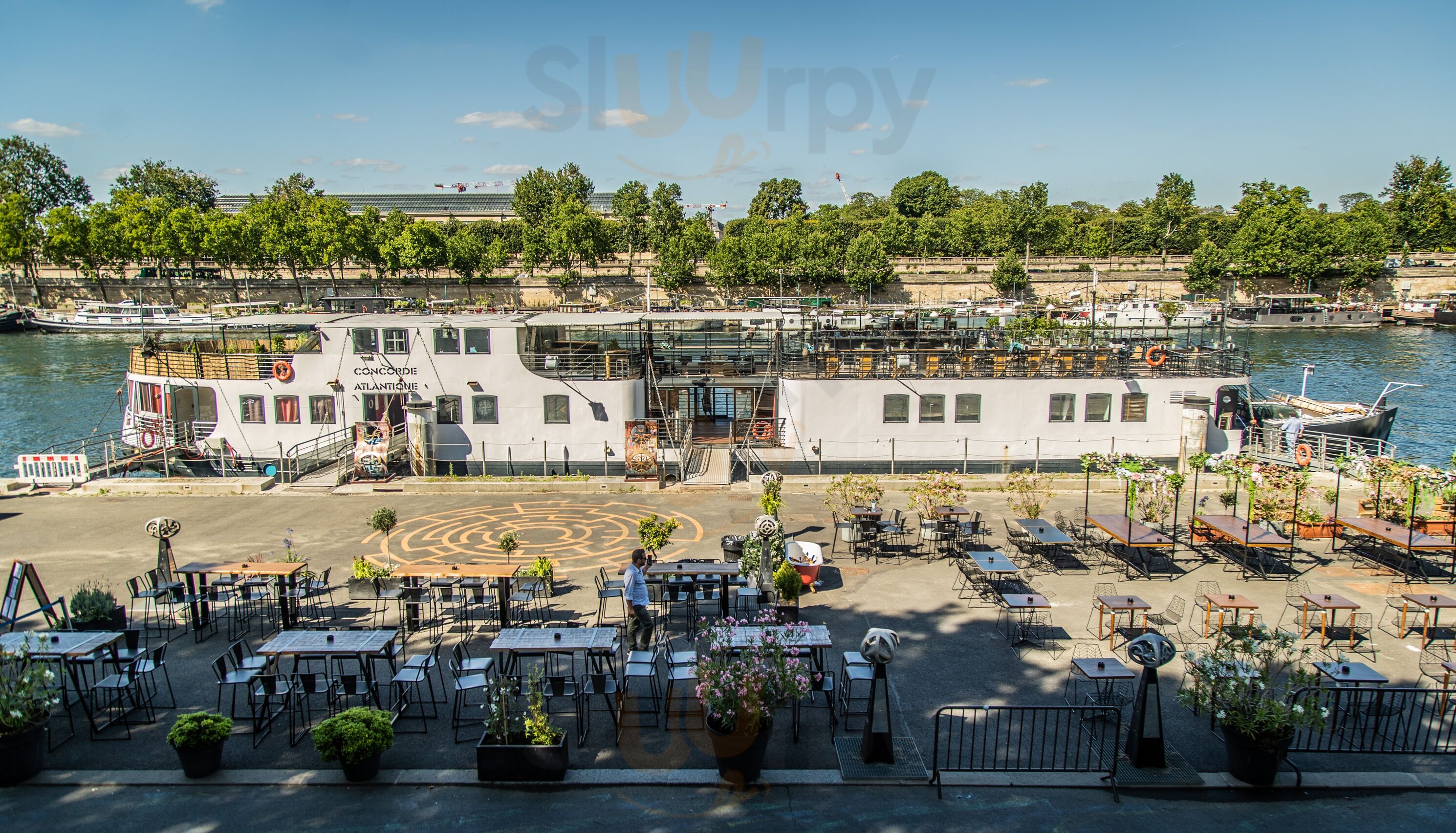 À L'ouest X La Démesure Sur Seine