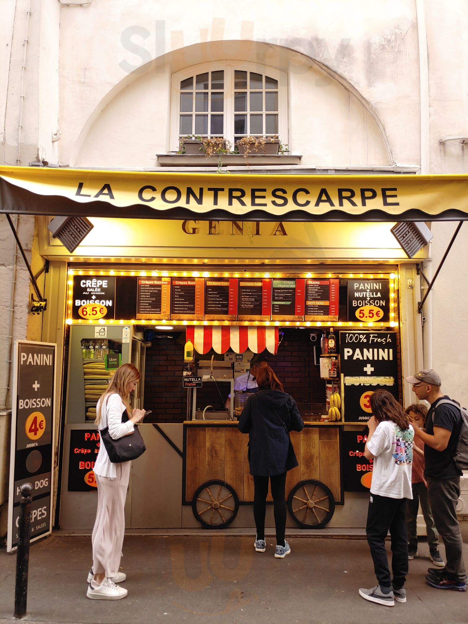 Creprie Genia Rue Mouffetard