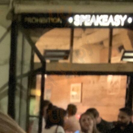 Speakeasy Prohibition Bar