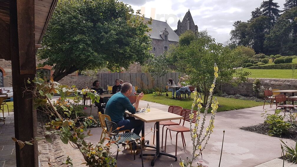 L'herbe Folle Café Gourmand De Beauport