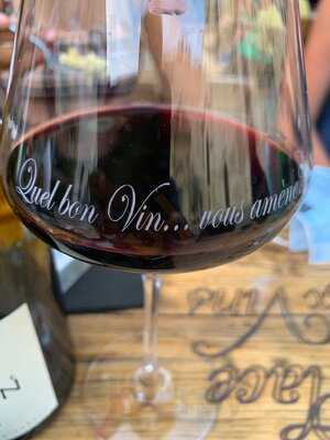 Le 17 Place Aux Vins Avignon