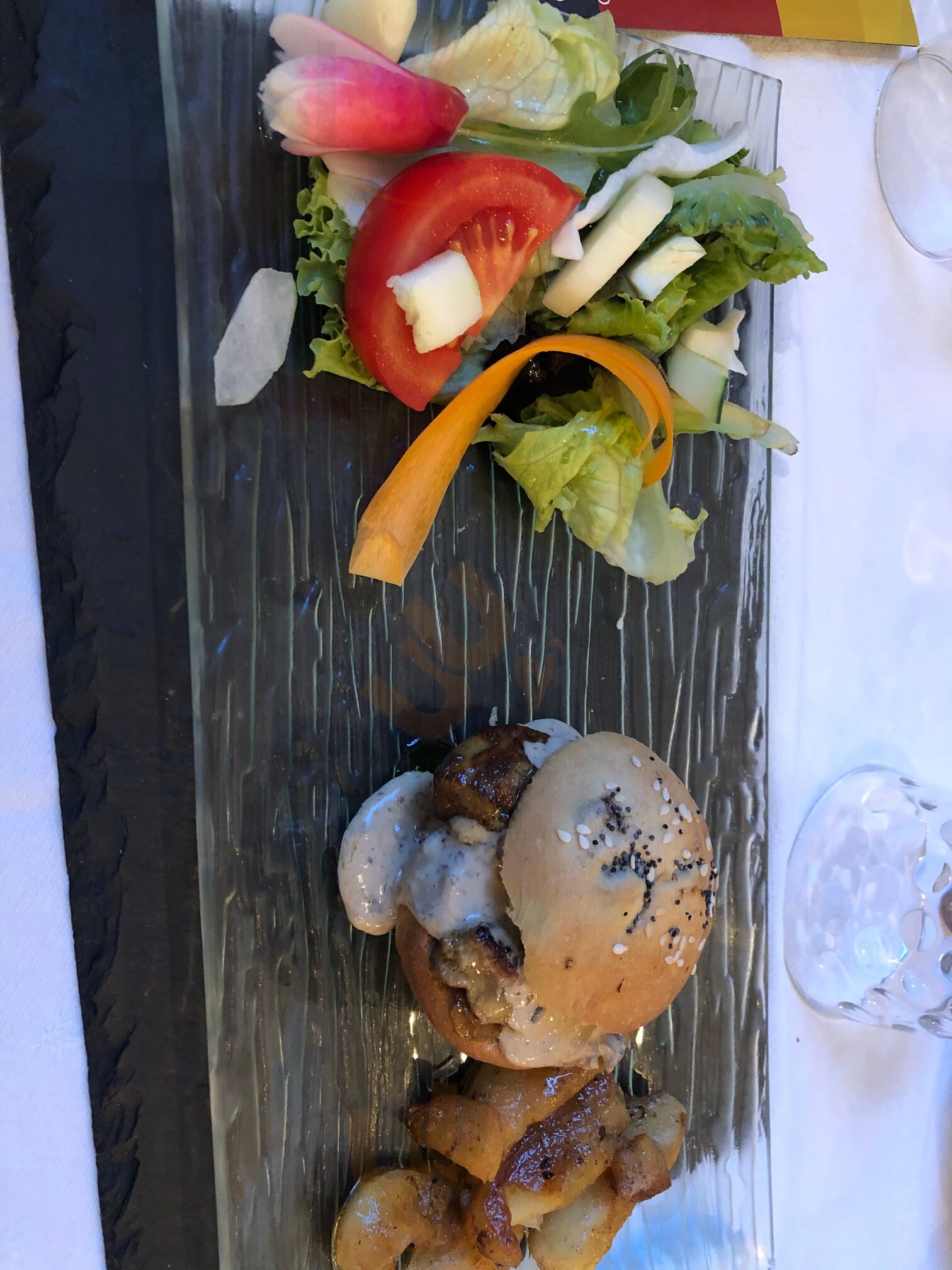Le Canard Dans Le Bocage