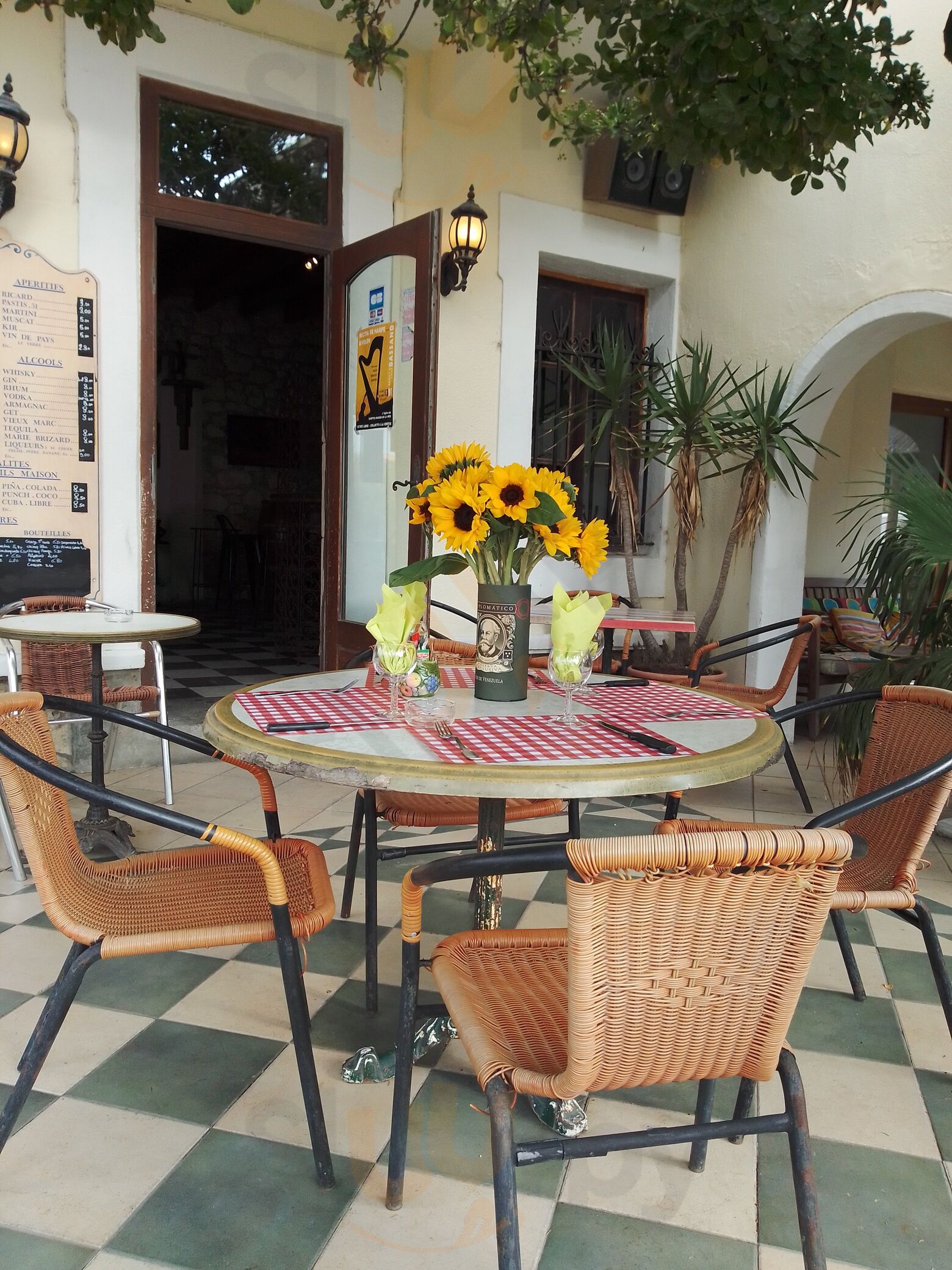 13460 Saintes-maries-de-la-mer