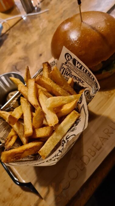 Saka Burger