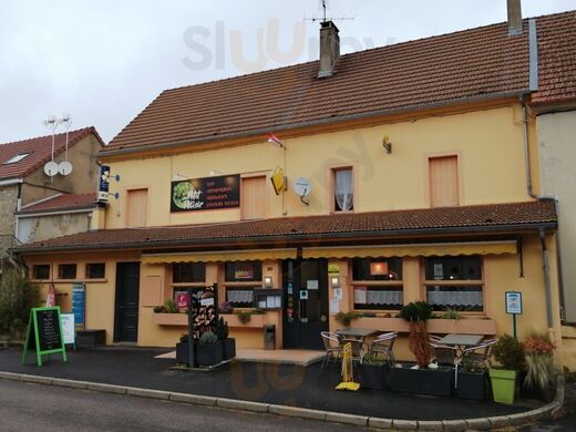 Au Petit Plaisir