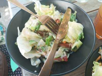 Photo 3