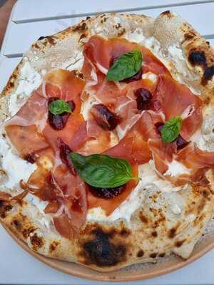 Roni Pizza And Cuisine Italienne