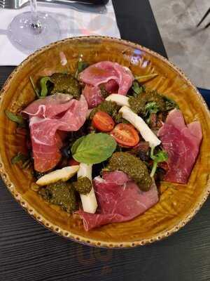 Roni Pizza And Cuisine Italienne