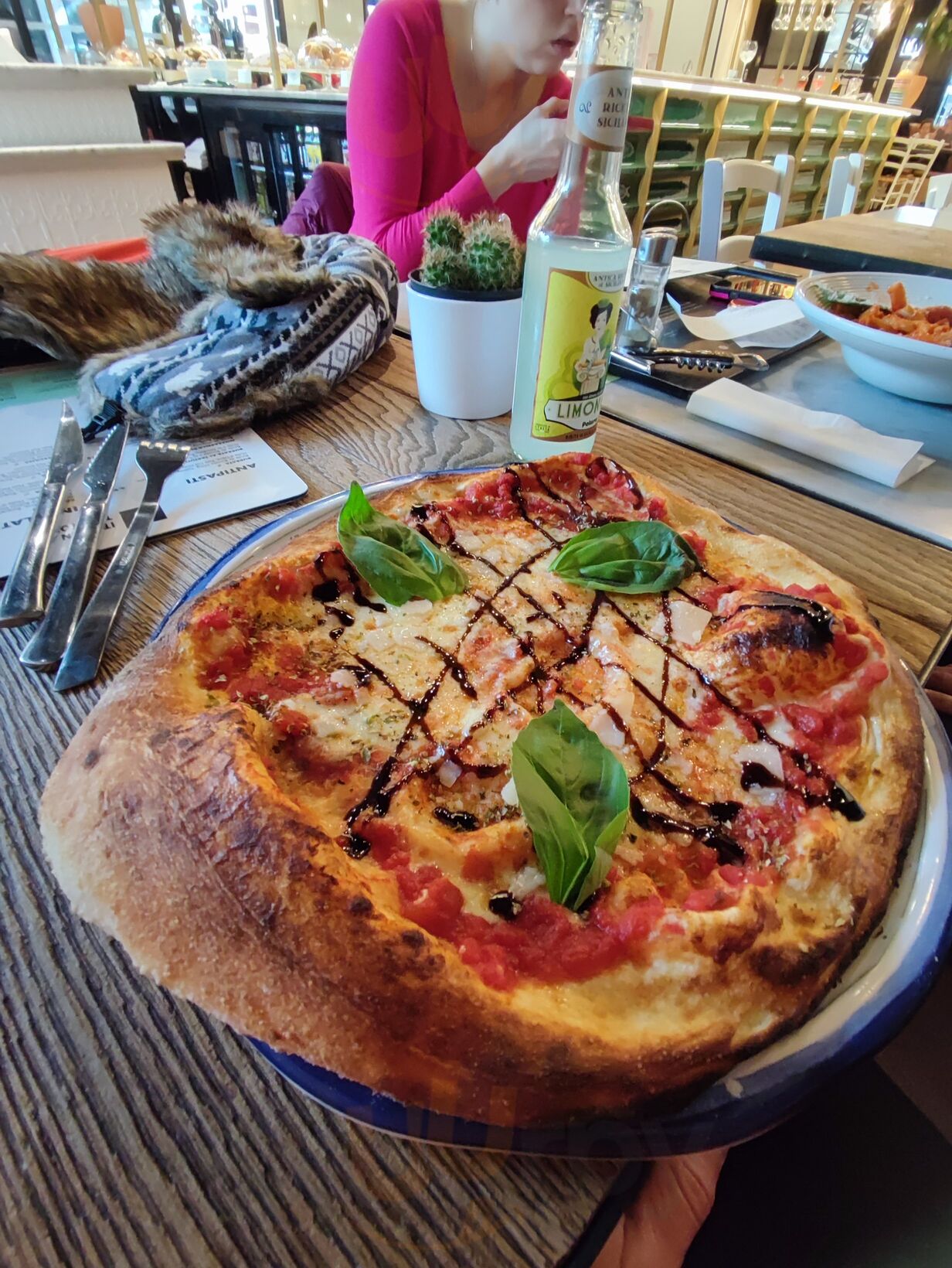 Italian Trattoria Paris - La Vache Noir