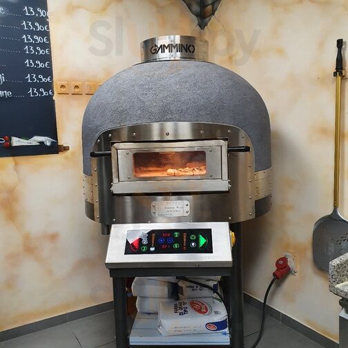 La Pizzeria Dell'etna