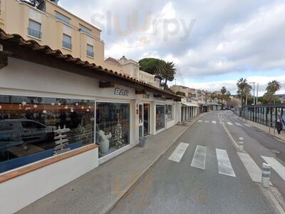 Les Palmiers Bandol