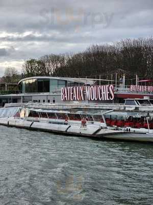 Les Bateaux Mouches