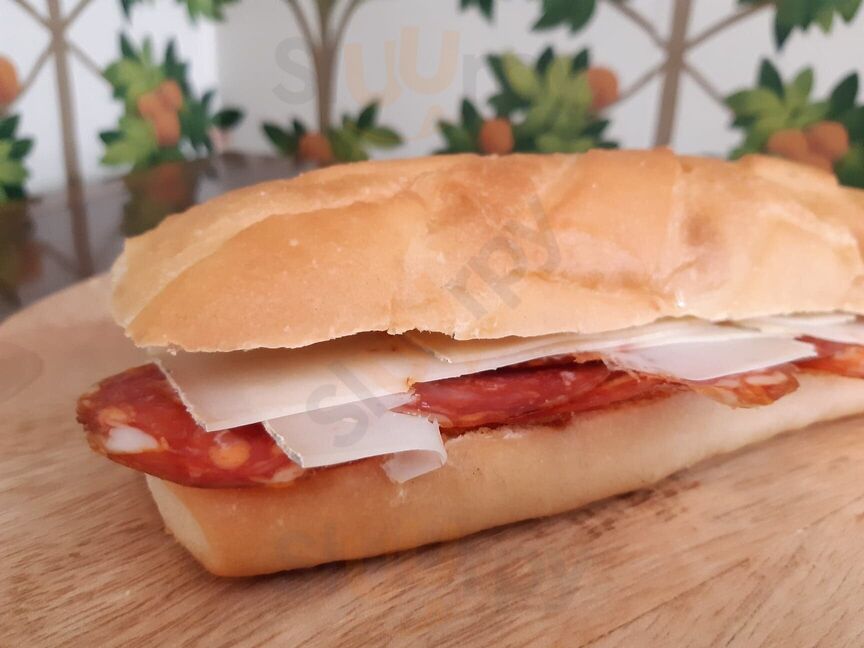 Panino Divino