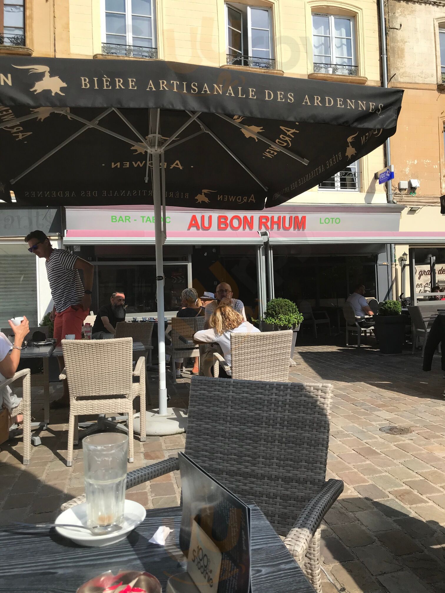 Au Bon Rhum