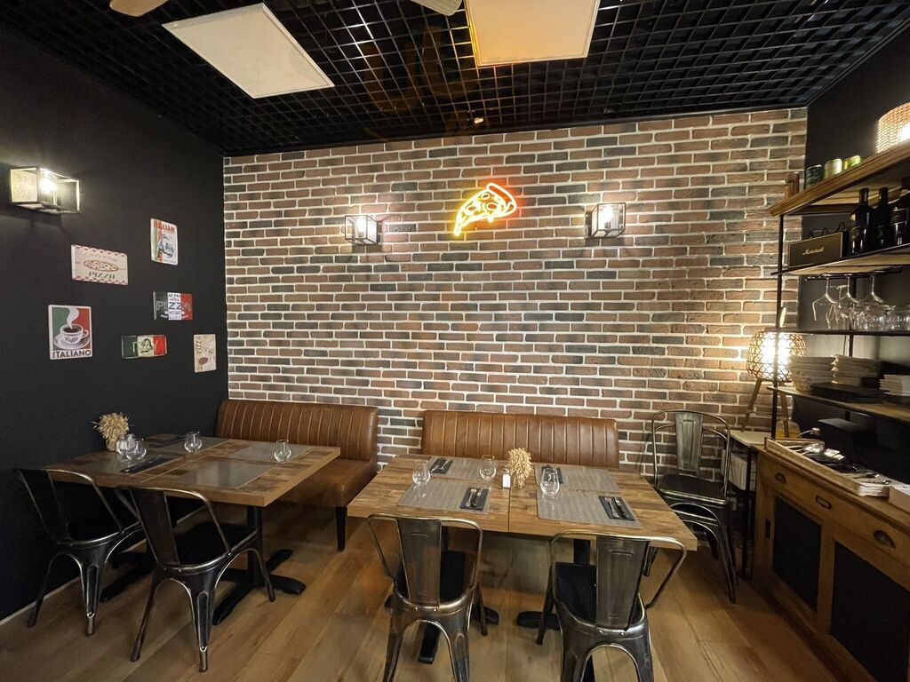 Roma Pizzeria