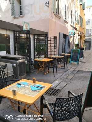 Le Comptoir De La Fontaine