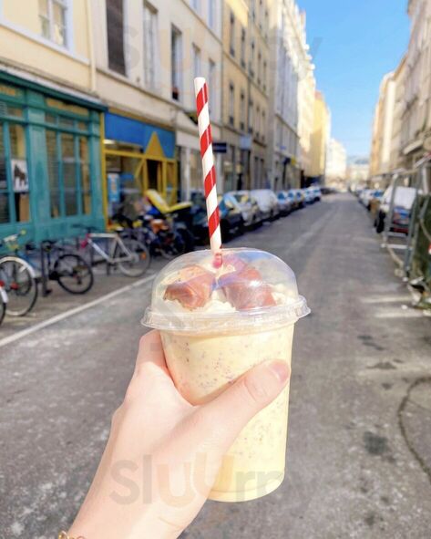 Ghost Burger Jean Macé