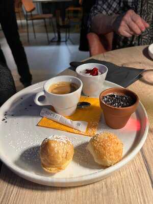 Foto 65880528