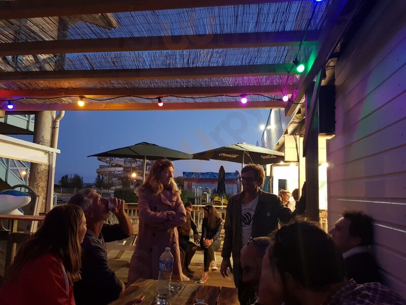 La Baleine Qui Bosse