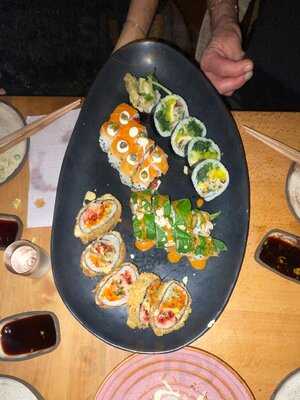 Bloom Sushi