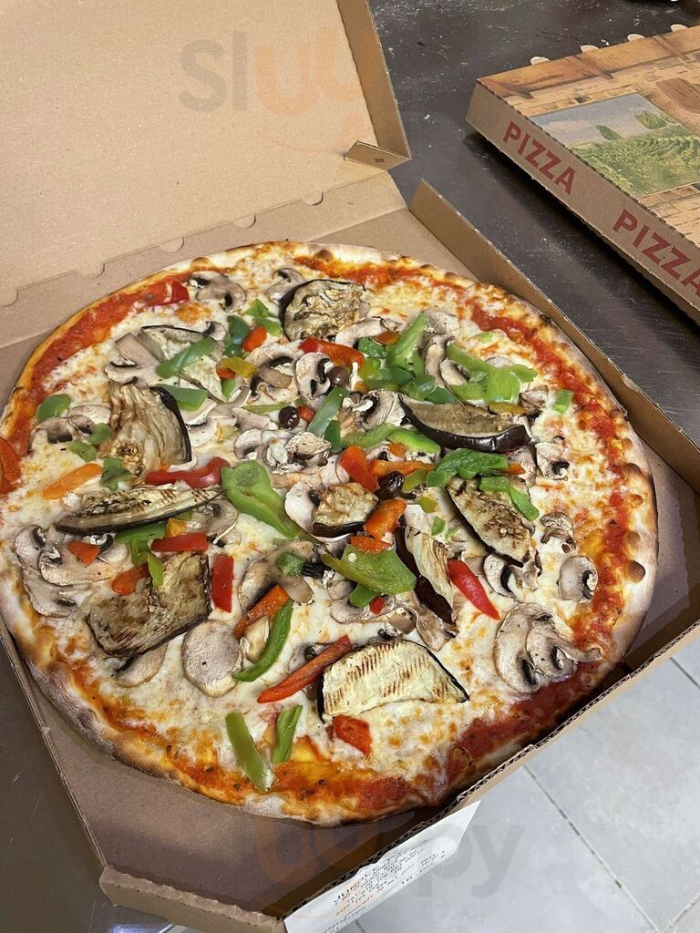 Jungle Pizza