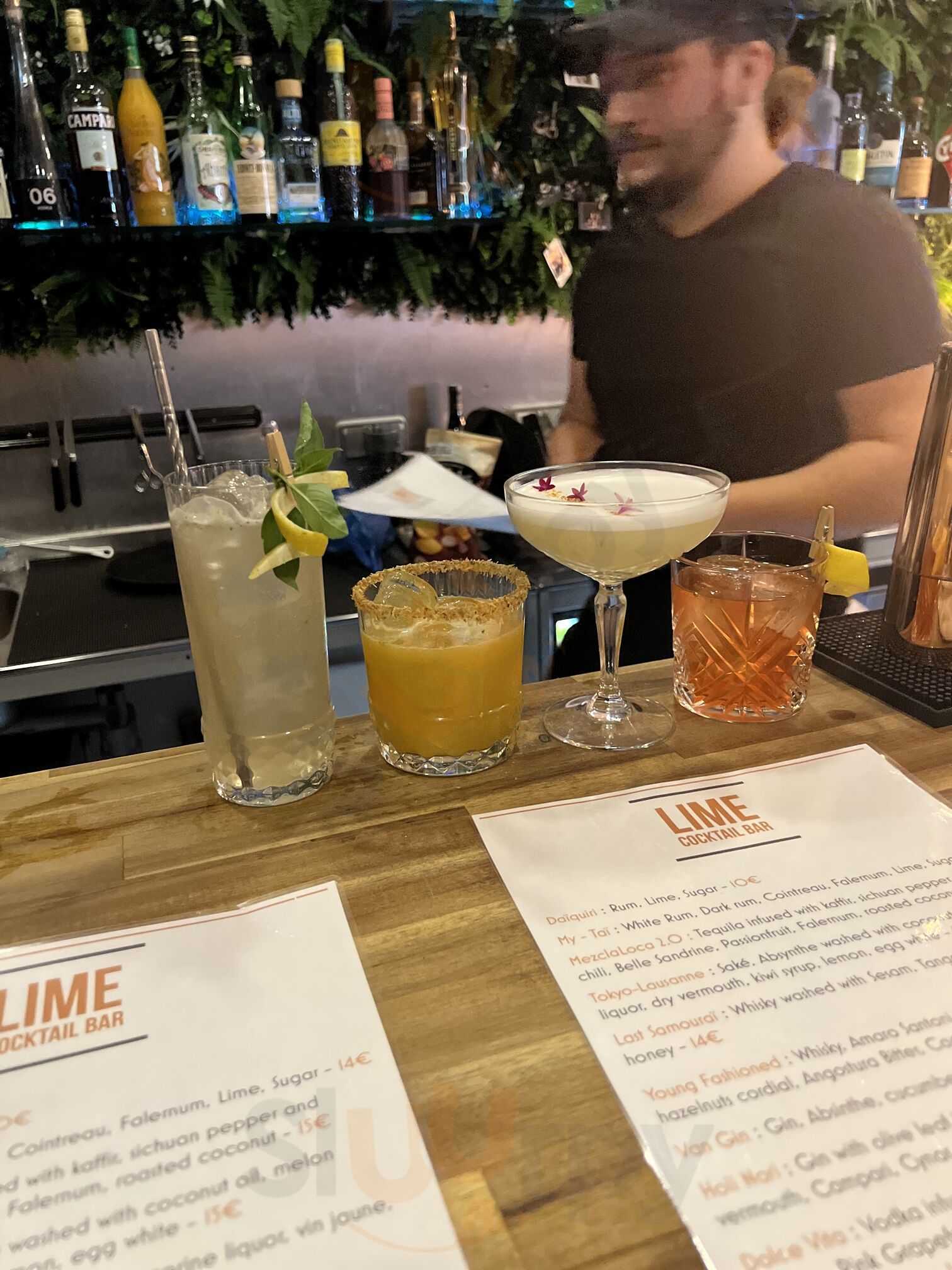 Lime Cocktail Bar