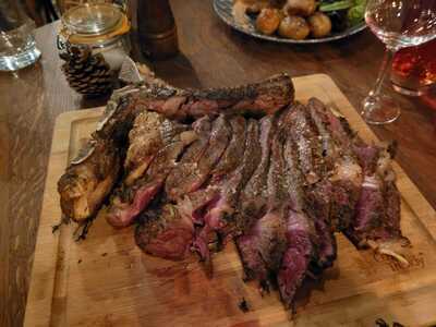 La Table Des Maquignons