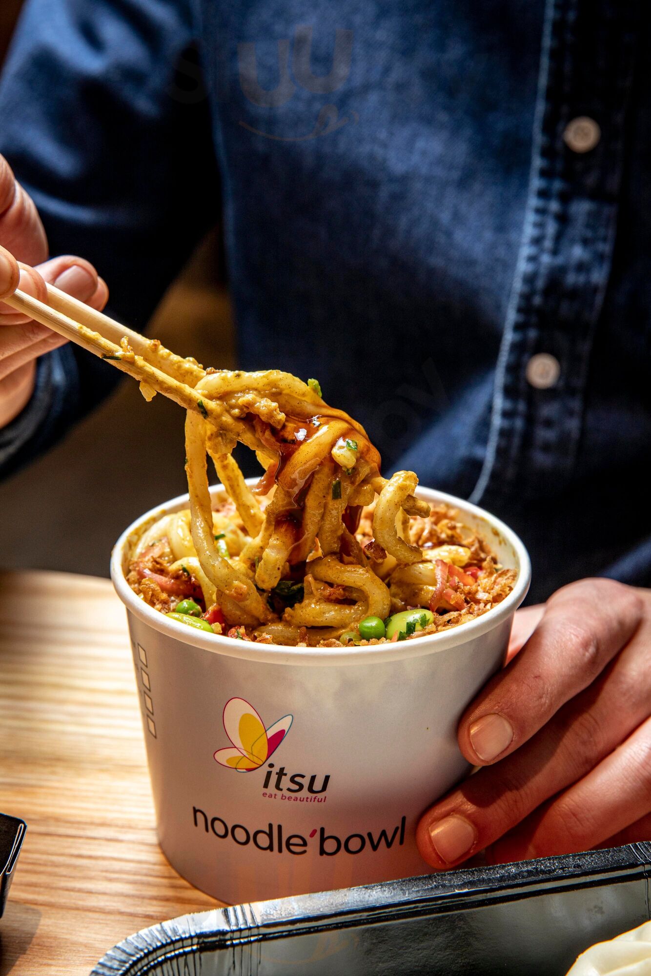 Itsu Paris