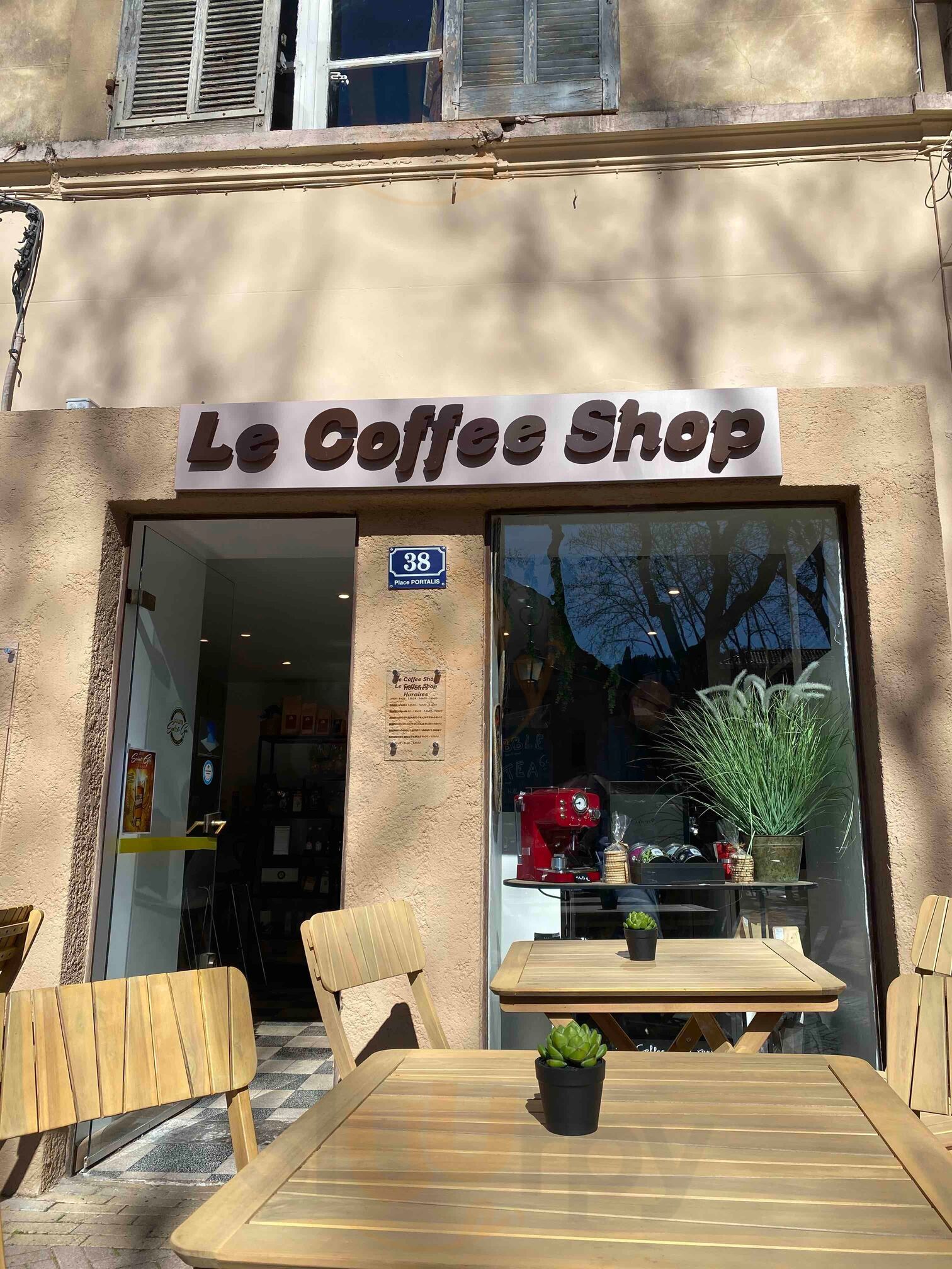 Le Coffee Shop
