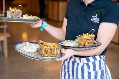 Le Resto Ucpa Sport Station Bordeaux