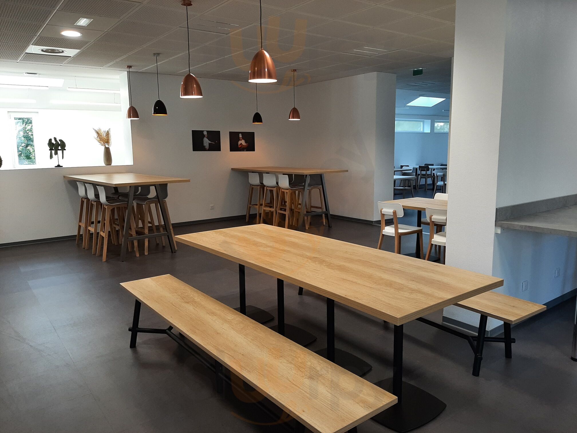 Restaurant Self E.s.a.t Aux Trois Relais