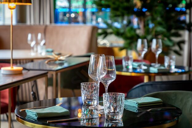 Restaurant Bar Lounge