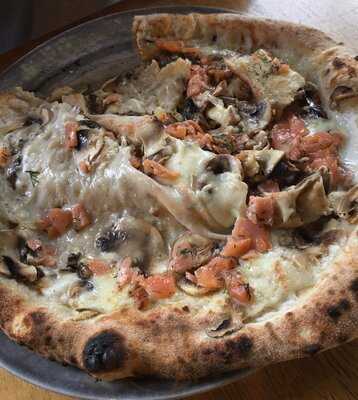 Pizza Mongelli Côte Pavée