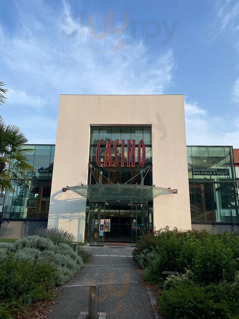 Le Carré D’as