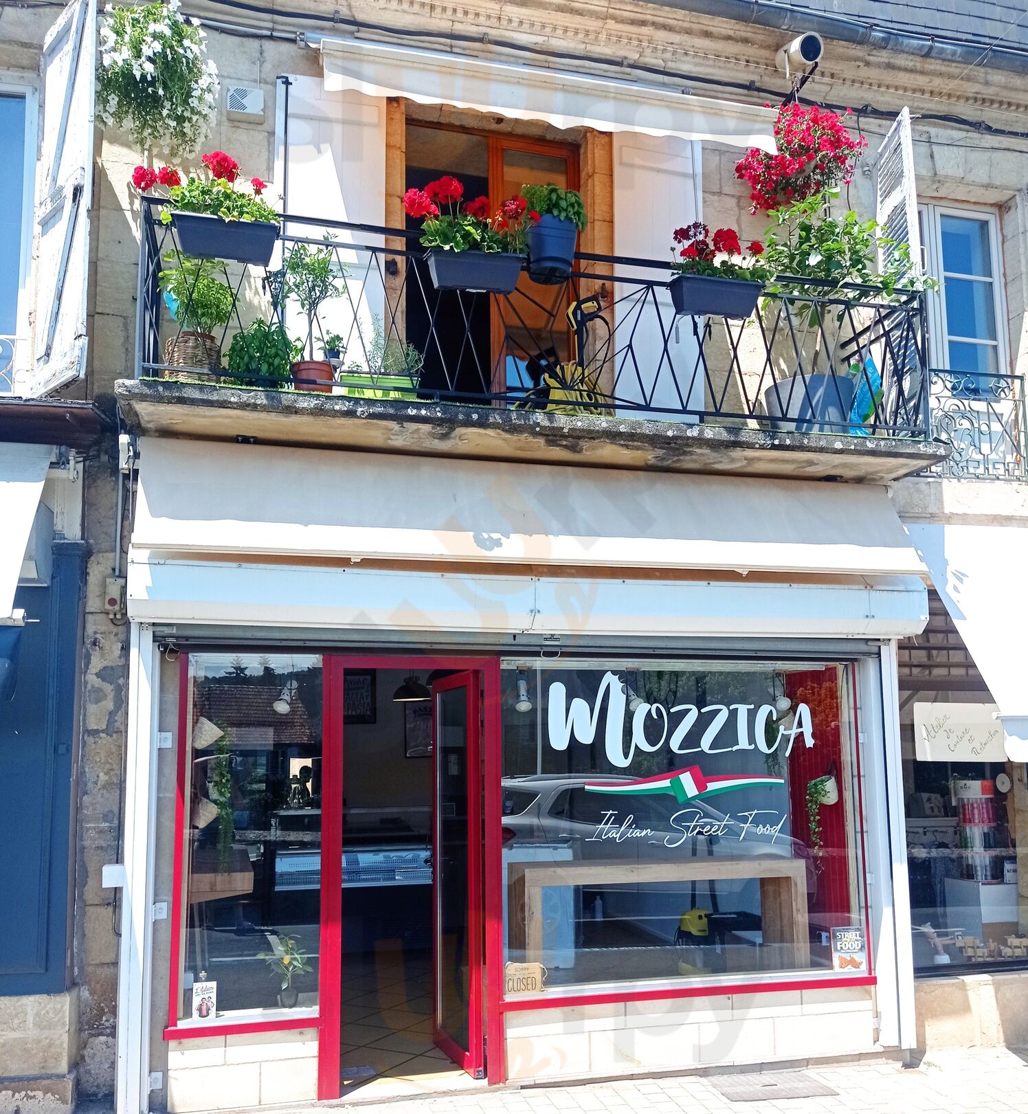 Mozzica