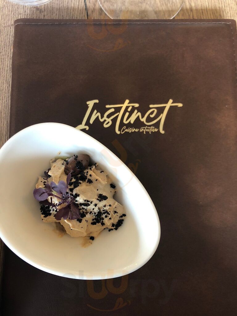 Instinct Restaurant