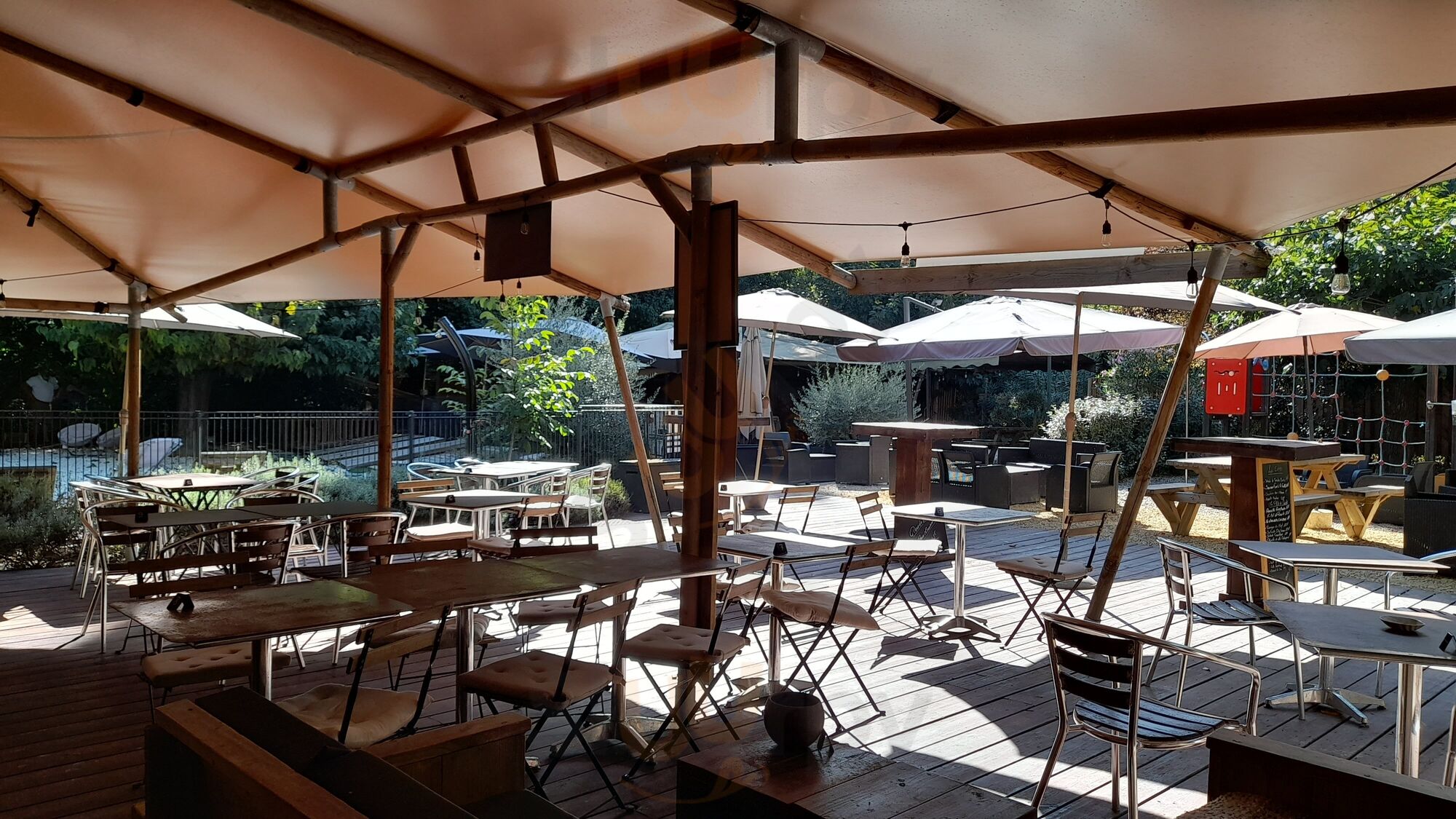 Le Sln - Restaurant Suze Luxe Nature