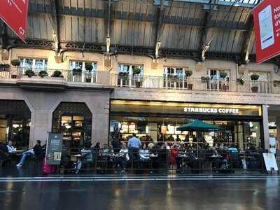 Starbucks Gare De L'est