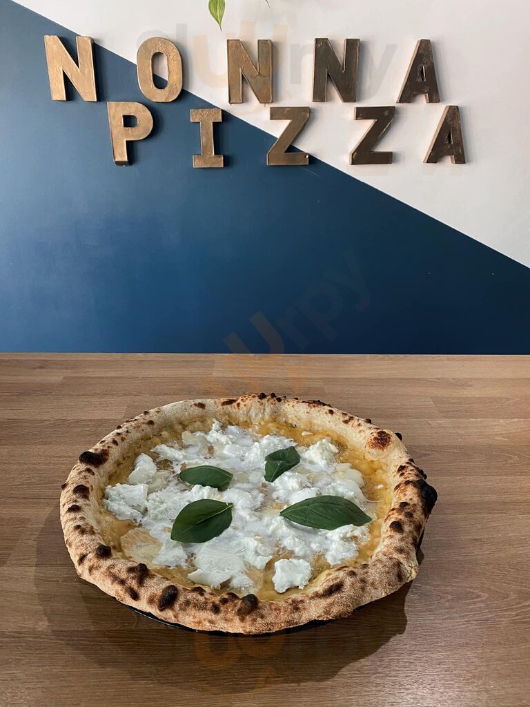 Nonna Pizza