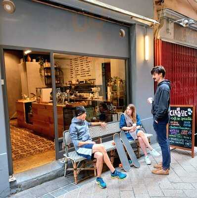 La Claque Café