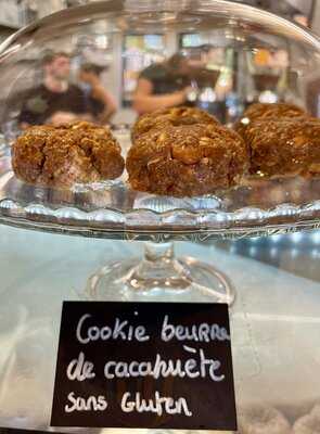 Acapella Coffee Shop