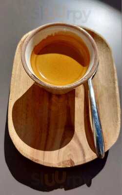 Acapella Coffee Shop